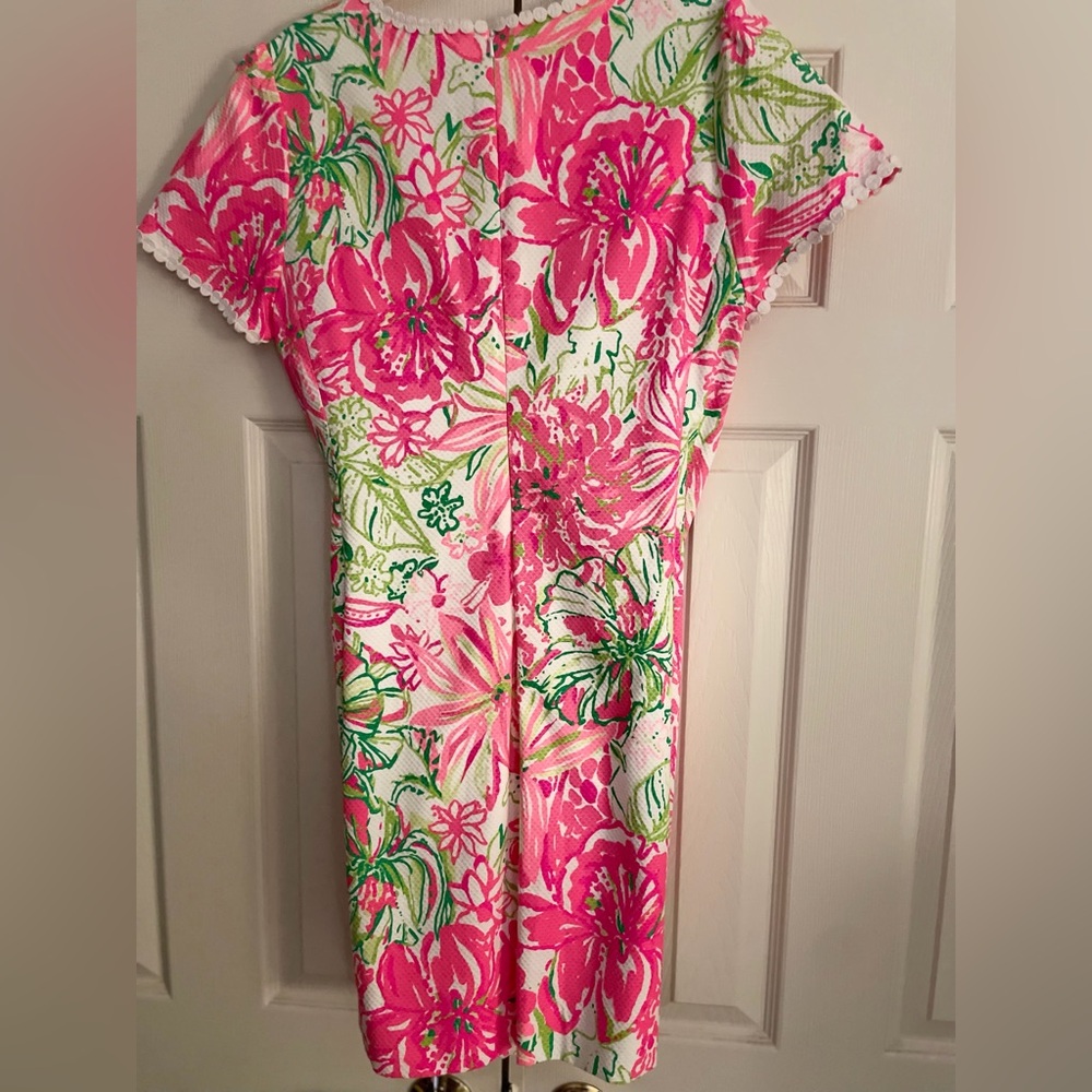 Lilly Pulitzer Pink Floral Mini Dress with Green Accents Kentucky Derby Ready - Picture 10 of 11